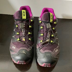 Salomon Hiking Shoes